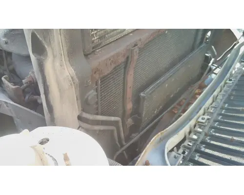 INTERNATIONAL 4300 COOLING ASSEMBLY (RAD, COND, ATAAC)