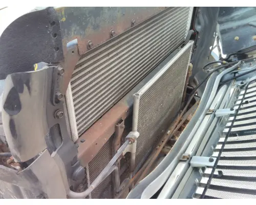 INTERNATIONAL 4300 COOLING ASSEMBLY (RAD, COND, ATAAC)