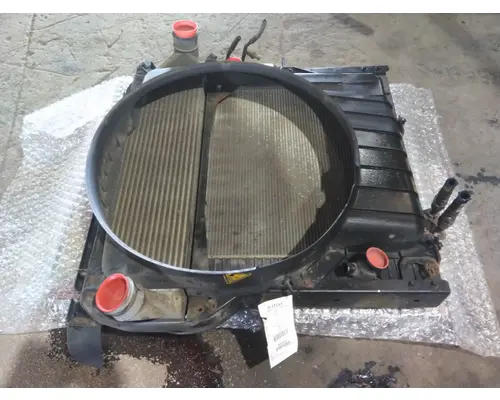 INTERNATIONAL 4300 COOLING ASSEMBLY (RAD, COND, ATAAC)