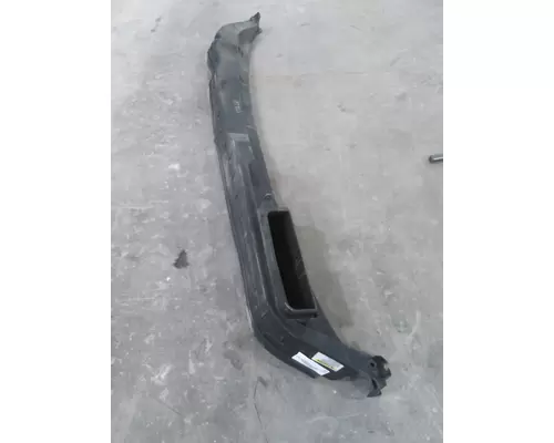 INTERNATIONAL 4300 COWL