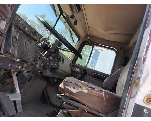 INTERNATIONAL 4300 Cab Assembly