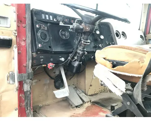 INTERNATIONAL 4300 Cab Assembly