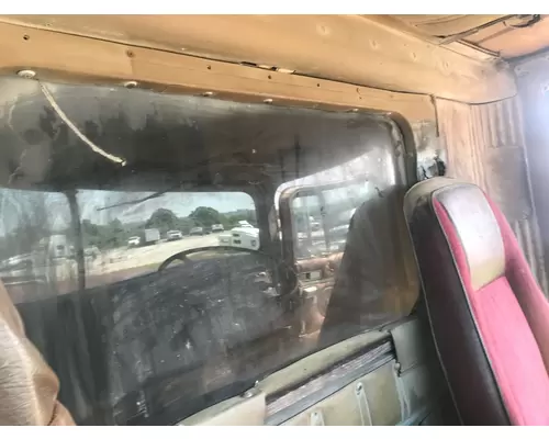 INTERNATIONAL 4300 Cab Assembly