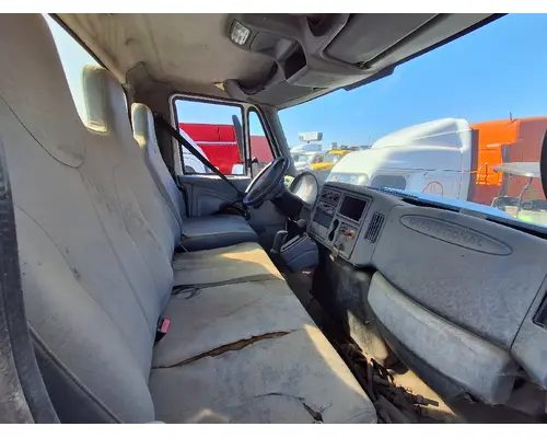 INTERNATIONAL 4300 Cab Assembly