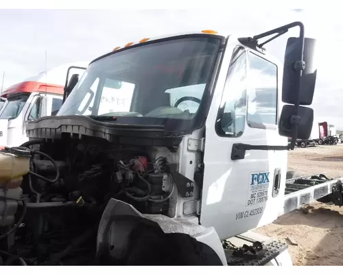 INTERNATIONAL 4300 Cab Clip