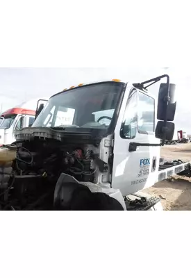 INTERNATIONAL 4300 Cab Clip