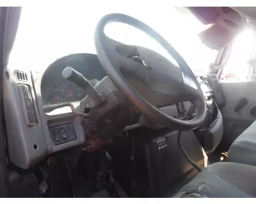 INTERNATIONAL 4300 Cab Clip