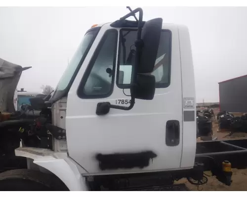 INTERNATIONAL 4300 Cab Clip