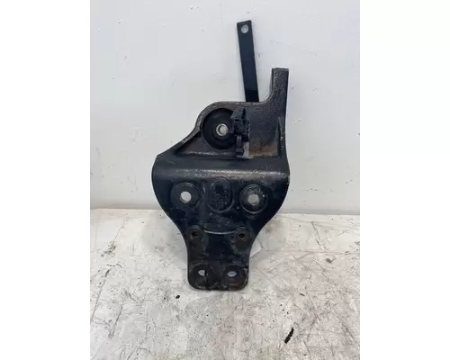 INTERNATIONAL 4300 Cab Mount