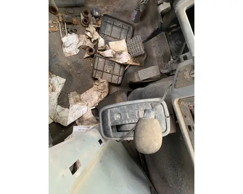 INTERNATIONAL 4300 Cab Mount