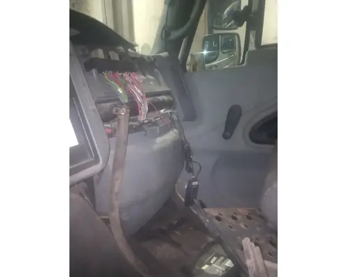 INTERNATIONAL 4300 Cab Mount