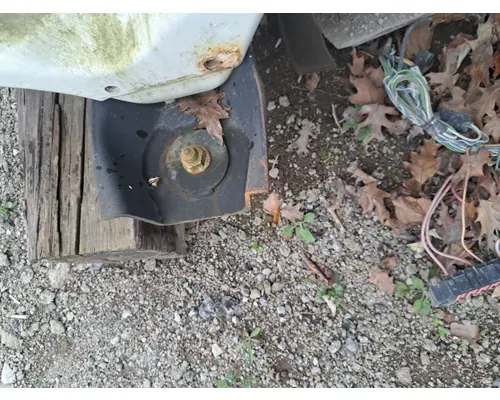 INTERNATIONAL 4300 Cab Mount