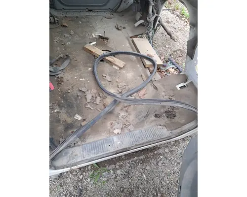 INTERNATIONAL 4300 Cab Mount