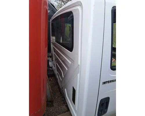 INTERNATIONAL 4300 Cab Mount