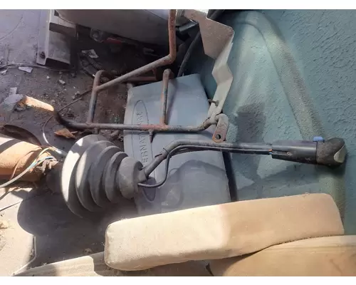INTERNATIONAL 4300 Cab Mount