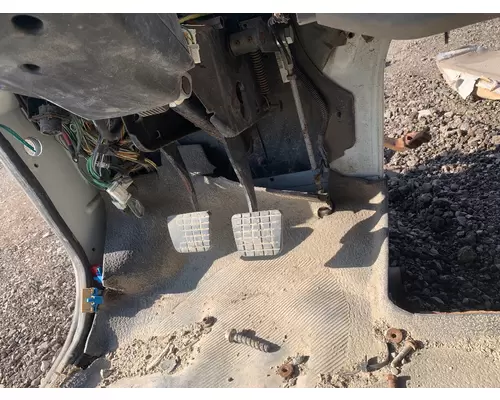 INTERNATIONAL 4300 Cab Mount
