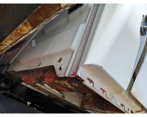INTERNATIONAL 4300 Cab Mount