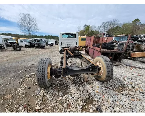 INTERNATIONAL 4300 Cab