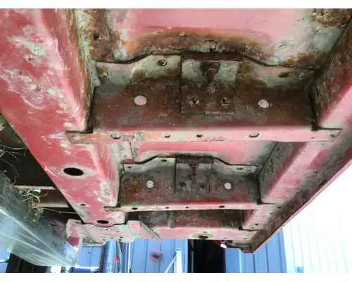 INTERNATIONAL 4300 Cab