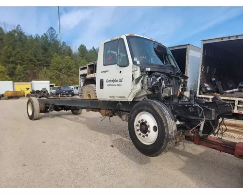 INTERNATIONAL 4300 Complete Vehicle