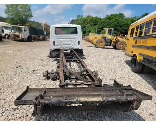 INTERNATIONAL 4300 Complete Vehicle