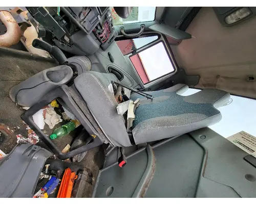 INTERNATIONAL 4300 Complete Vehicle