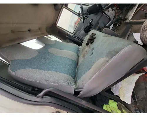 INTERNATIONAL 4300 Complete Vehicle