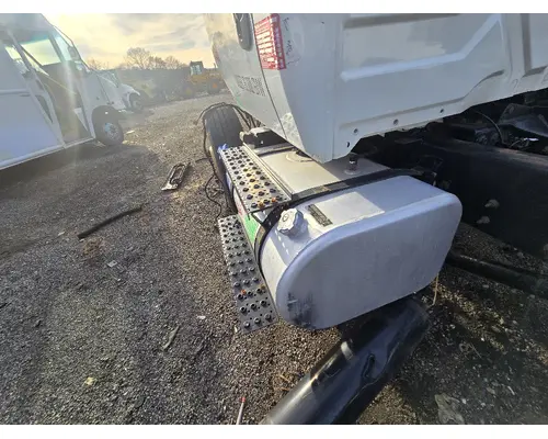 INTERNATIONAL 4300 Complete Vehicle
