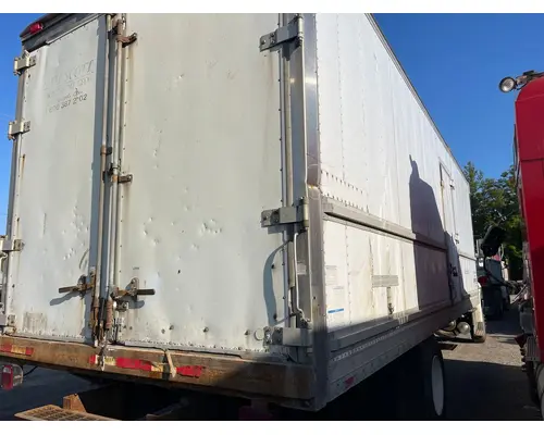 INTERNATIONAL 4300 Complete Vehicle