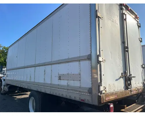 INTERNATIONAL 4300 Complete Vehicle