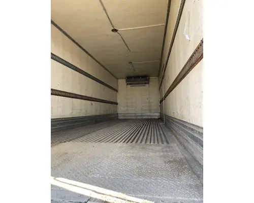 INTERNATIONAL 4300 Complete Vehicle