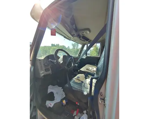 INTERNATIONAL 4300 Complete Vehicle