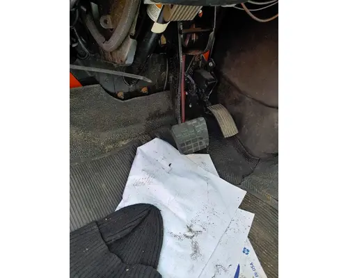 INTERNATIONAL 4300 Complete Vehicle