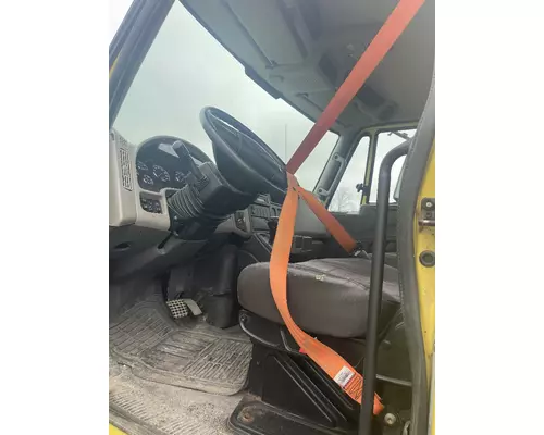 INTERNATIONAL 4300 Complete Vehicle