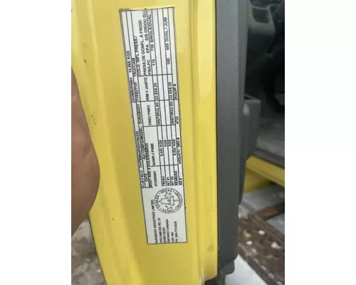 INTERNATIONAL 4300 Complete Vehicle