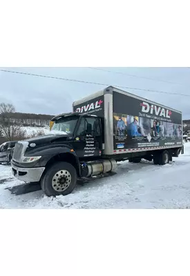 INTERNATIONAL 4300 Complete Vehicle