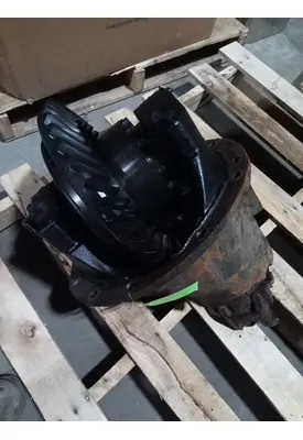 INTERNATIONAL 4300 Cutoff Assembly (Complete With Axles)