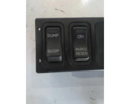INTERNATIONAL 4300 DASH PANEL