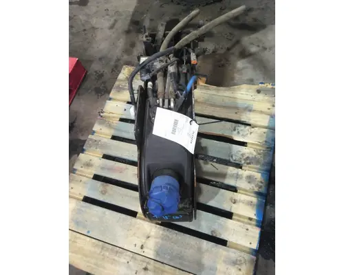 INTERNATIONAL 4300 DEF TANK
