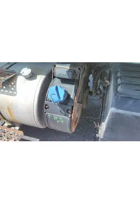 INTERNATIONAL 4300 DEF TANK