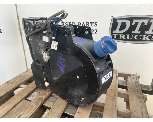 INTERNATIONAL 4300 DEF Tank2