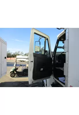 INTERNATIONAL 4300 DOOR ASSEMBLY, FRONT