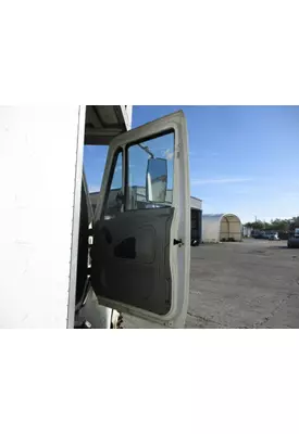 INTERNATIONAL 4300 DOOR ASSEMBLY, FRONT