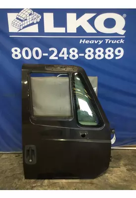 INTERNATIONAL 4300 DOOR ASSEMBLY, FRONT