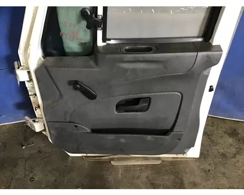 INTERNATIONAL 4300 DOOR ASSEMBLY, FRONT