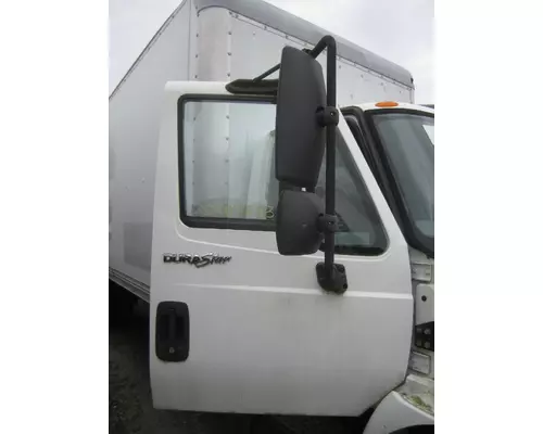 INTERNATIONAL 4300 DOOR ASSEMBLY, FRONT