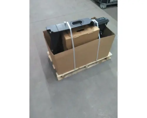 INTERNATIONAL 4300 DOOR INTERIOR PANEL