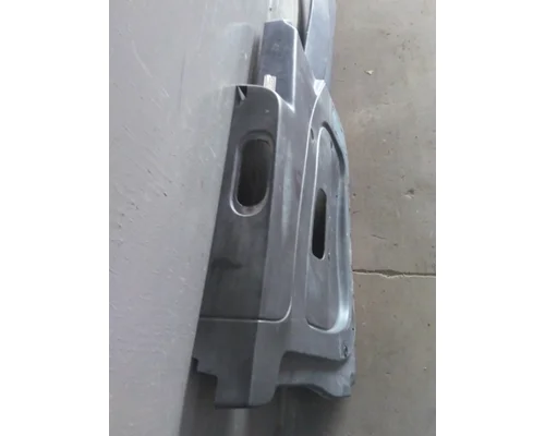 INTERNATIONAL 4300 DOOR INTERIOR PANEL