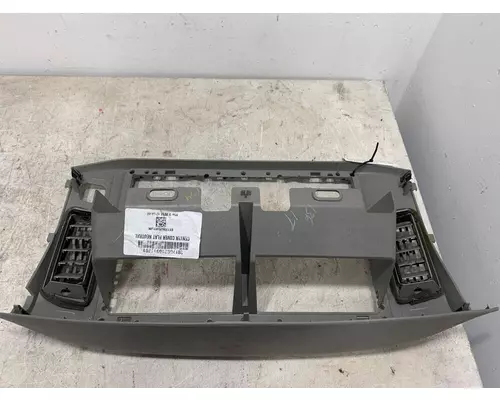 INTERNATIONAL 4300 Dash & Parts