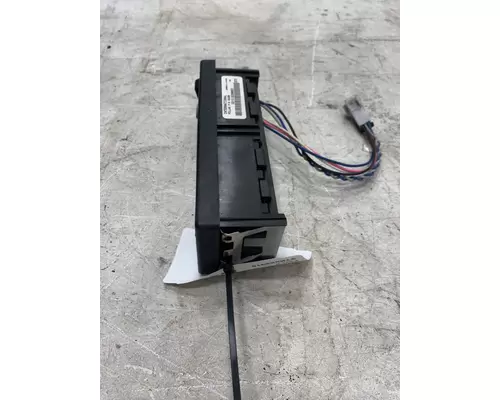 INTERNATIONAL 4300 Dash  Console Switch